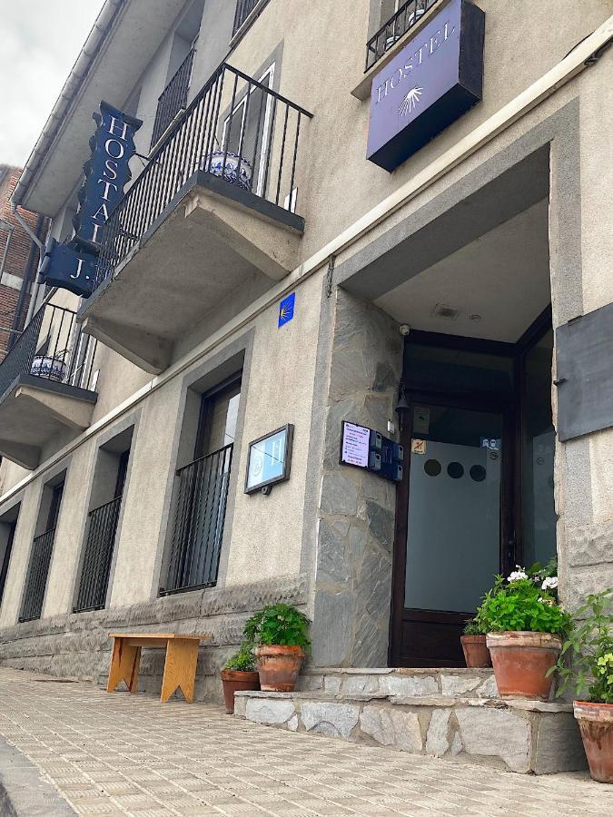 Hostal Jp Y Estudios Sangüesa Екстериор снимка