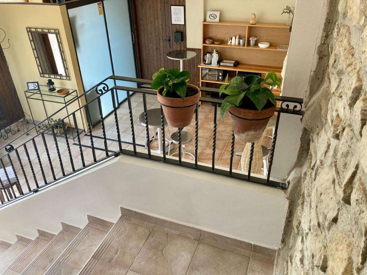 Hostal Jp Y Estudios Sangüesa Екстериор снимка